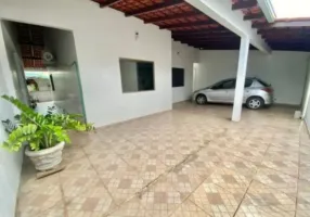 Foto 1 de Casa com 3 Quartos à venda, 135m² em Sacramenta, Belém