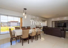 Foto 1 de Casa com 4 Quartos à venda, 270m² em Samambaia Sul, Samambaia