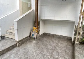 Foto 1 de Sobrado com 3 Quartos à venda, 130m² em Vila Belmiro, Santos