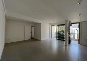 Foto 1 de Apartamento com 3 Quartos à venda, 96m² em Centro, Florianópolis