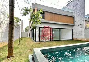 Foto 1 de Casa de Condomínio com 3 Quartos à venda, 748m² em Brooklin, São Paulo