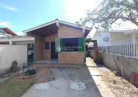 Foto 1 de Casa com 2 Quartos para alugar, 57m² em Campeche, Florianópolis