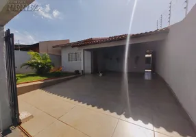 Foto 1 de Casa com 3 Quartos à venda, 150m² em Jardim Moema, Londrina