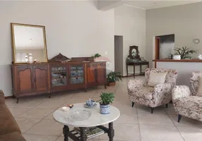 Foto 1 de Casa com 3 Quartos à venda, 220m² em Colinas do Ermitage, Campinas