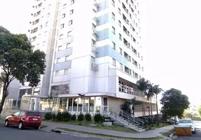 Foto 1 de Apartamento com 3 Quartos à venda, 69m² em Vitoria, Londrina