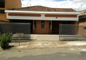Foto 1 de Casa com 2 Quartos à venda, 150m² em Vila Sibylla, Porto Ferreira