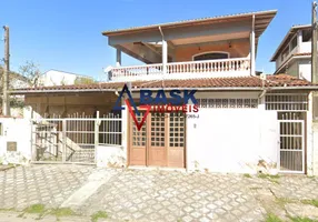 Foto 1 de Casa com 7 Quartos à venda, 540m² em Centro, Ubatuba