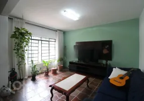 Foto 1 de Casa com 4 Quartos à venda, 120m² em Campo Belo, São Paulo