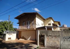 Foto 1 de Casa com 3 Quartos à venda, 186m² em Jardim Chapadão, Campinas