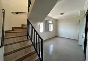 Foto 1 de Cobertura com 4 Quartos à venda, 200m² em Caiçaras, Belo Horizonte