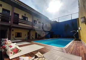 Foto 1 de Imóvel Comercial com 15 Quartos à venda, 128m² em Tombo, Guarujá
