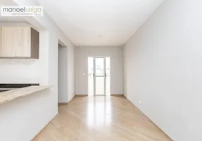 Foto 1 de Apartamento com 3 Quartos para alugar, 59m² em Capão Raso, Curitiba