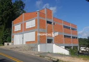 Foto 1 de Galpão/Depósito/Armazém à venda, 560m² em Testo Salto, Blumenau