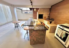 Foto 1 de Casa com 5 Quartos à venda, 245m² em Vila Lilica, Santo André
