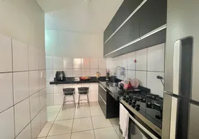 Foto 1 de Apartamento com 2 Quartos à venda, 45m² em Parque das Paineiras, Rio Verde