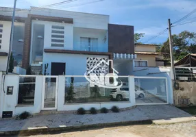 Foto 1 de Casa de Condomínio com 3 Quartos à venda, 190m² em Arsenal, São Gonçalo