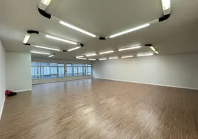 Foto 1 de Sala Comercial para alugar, 115m² em Centro, Curitiba