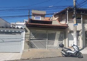 Casas em Aldeia de Carapicuíba - Vila Dirce, Carapicuíba - SP