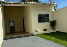 Foto 1 de Casa com 2 Quartos à venda, 110m² em Parque Ipe, Feira de Santana