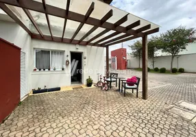 Foto 1 de Casa de Condomínio com 3 Quartos à venda, 109m² em Vila Bourbon Sousas, Campinas