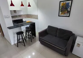 Foto 1 de Kitnet com 1 Quarto à venda, 38m² em Copacabana, Rio de Janeiro