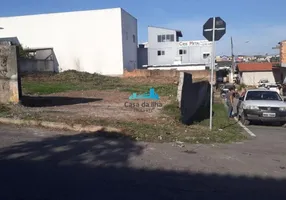 Foto 1 de Lote/Terreno à venda, 817m² em Barreiros, São José