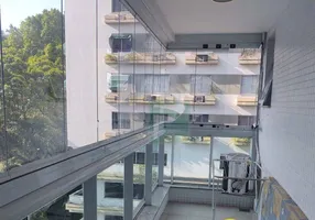 Foto 1 de Apartamento com 3 Quartos à venda, 120m² em Icaraí, Niterói