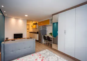 Foto 1 de Flat com 1 Quarto para alugar, 28m² em Centro, Curitiba