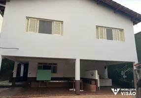 Foto 1 de Casa com 3 Quartos para alugar, 269m² em Mercês, Uberaba