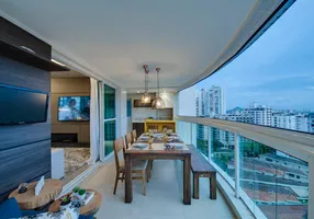 Foto 1 de Apartamento com 3 Quartos para venda ou aluguel, 192m² em Ponta da Praia, Santos