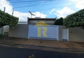 Foto 1 de Sobrado com 3 Quartos para venda ou aluguel, 320m² em Jardim Tarraf II, São José do Rio Preto