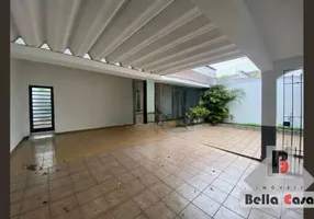 Foto 1 de Casa com 4 Quartos à venda, 258m² em Ipiranga, São Paulo