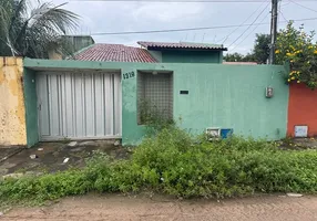 Foto 1 de Casa com 3 Quartos para alugar, 165m² em Sapiranga, Fortaleza
