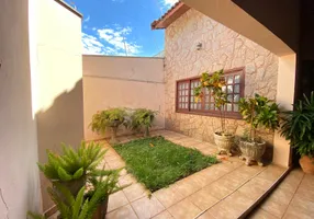 Foto 1 de Casa com 4 Quartos à venda, 234m² em Castelinho, Piracicaba