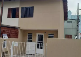 Foto 1 de Sobrado com 2 Quartos à venda, 90m² em Vila das Palmeiras, Guarulhos