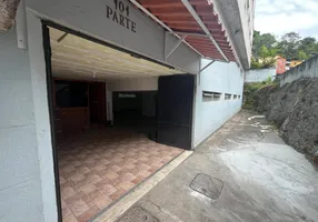 Foto 1 de Galpão/Depósito/Armazém para alugar, 220m² em Valparaiso, Petrópolis