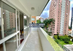 Foto 1 de Apartamento com 3 Quartos à venda, 200m² em Jardim América, São Paulo