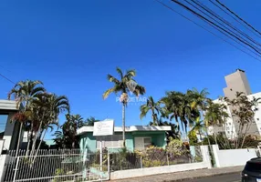 Foto 1 de Casa com 4 Quartos à venda, 560m² em Michel, Criciúma