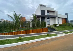 Foto 1 de Casa de Condomínio com 4 Quartos à venda, 286m² em Bairro Boa Vista, Anápolis