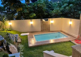 Foto 1 de Casa de Condomínio com 3 Quartos à venda, 220m² em Charitas, Niterói