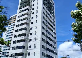 Foto 1 de Apartamento com 3 Quartos à venda, 70m² em Boa Viagem, Recife