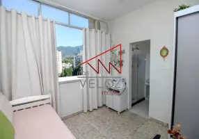 Foto 1 de Kitnet com 1 Quarto à venda, 26m² em Laranjeiras, Rio de Janeiro