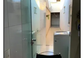 Foto 1 de Casa com 3 Quartos à venda, 147m² em Granada, Uberlândia