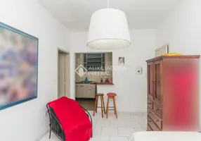 Foto 1 de Apartamento com 1 Quarto para alugar, 40m² em Auxiliadora, Porto Alegre