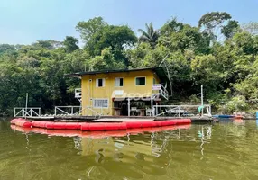 Foto 1 de Fazenda/Sítio com 3 Quartos à venda, 250m² em Centro, Candeias do Jamari