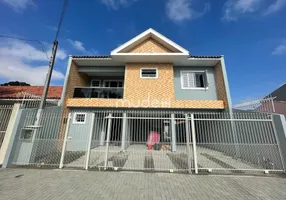 Foto 1 de Sobrado com 4 Quartos à venda, 213m² em Afonso Pena, São José dos Pinhais