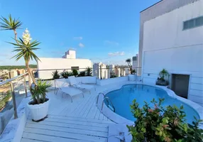 Foto 1 de Apartamento com 5 Quartos para alugar, 600m² em Barro Vermelho, Natal