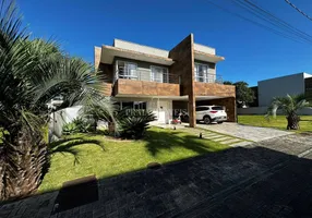 Foto 1 de Casa de Condomínio com 3 Quartos à venda, 283m² em Barra, Balneário Camboriú