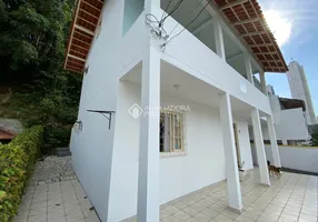 Foto 1 de Casa com 4 Quartos à venda, 200m² em Nacoes, Balneário Camboriú