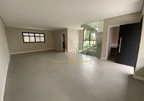 Foto 1 de Casa com 3 Quartos à venda, 210m² em Mossunguê, Curitiba